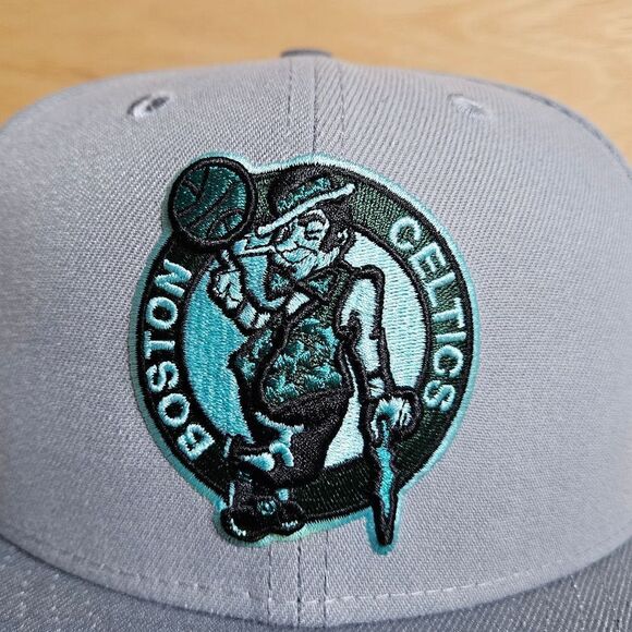 New Era 59Fifty Boston Celtics Fitted Hat Cap Stone Pack Gray Seafoam NWT - Picture 4 of 11